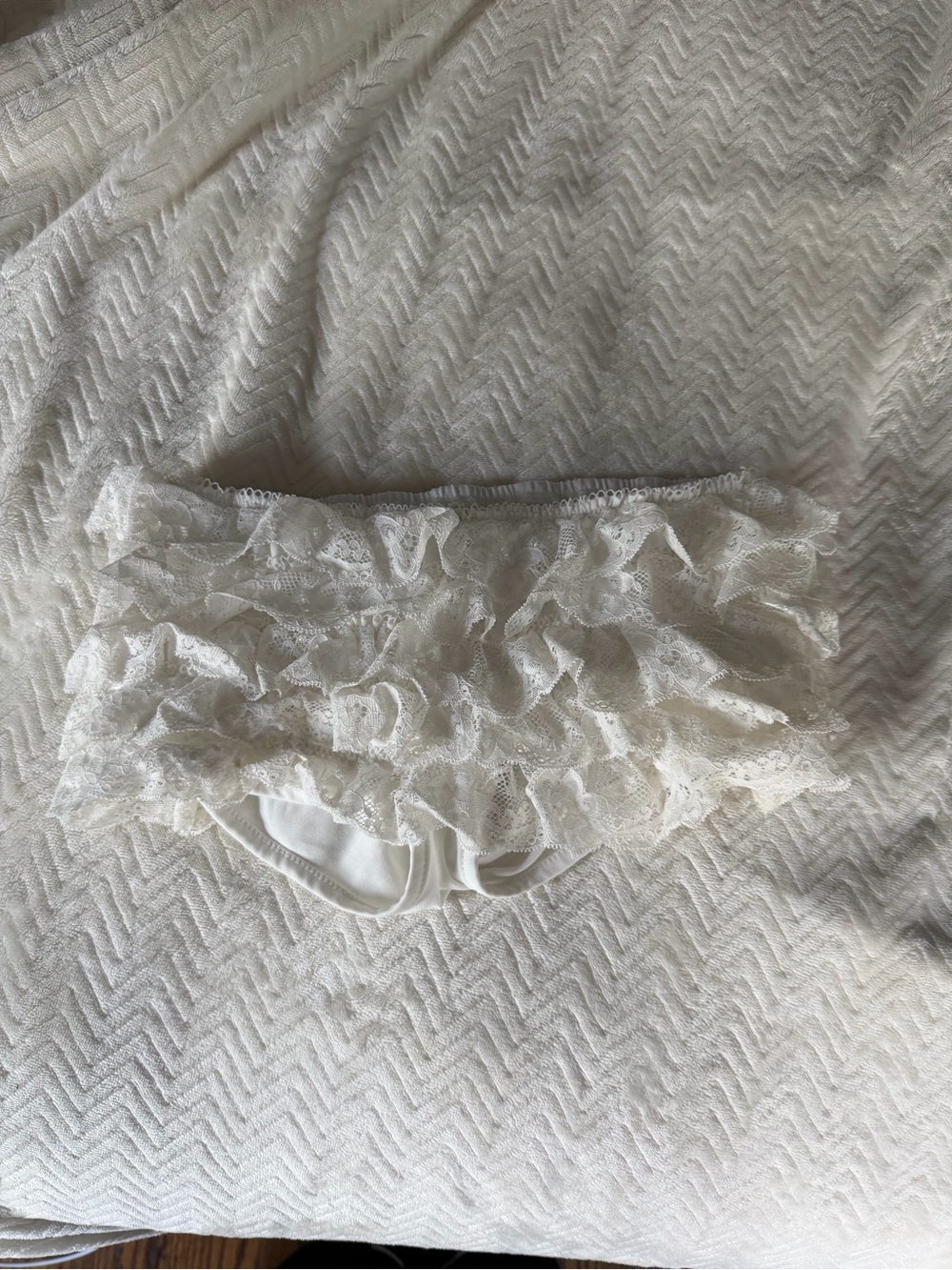 White Lace Mini Ruffle Shorts